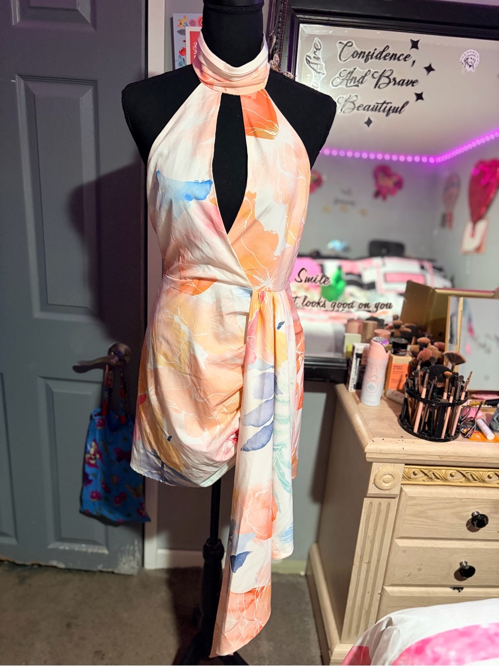 NWT Luxxel Floral Halter Romper with Draped Sash-Small & Free Beauty Gift Bag
